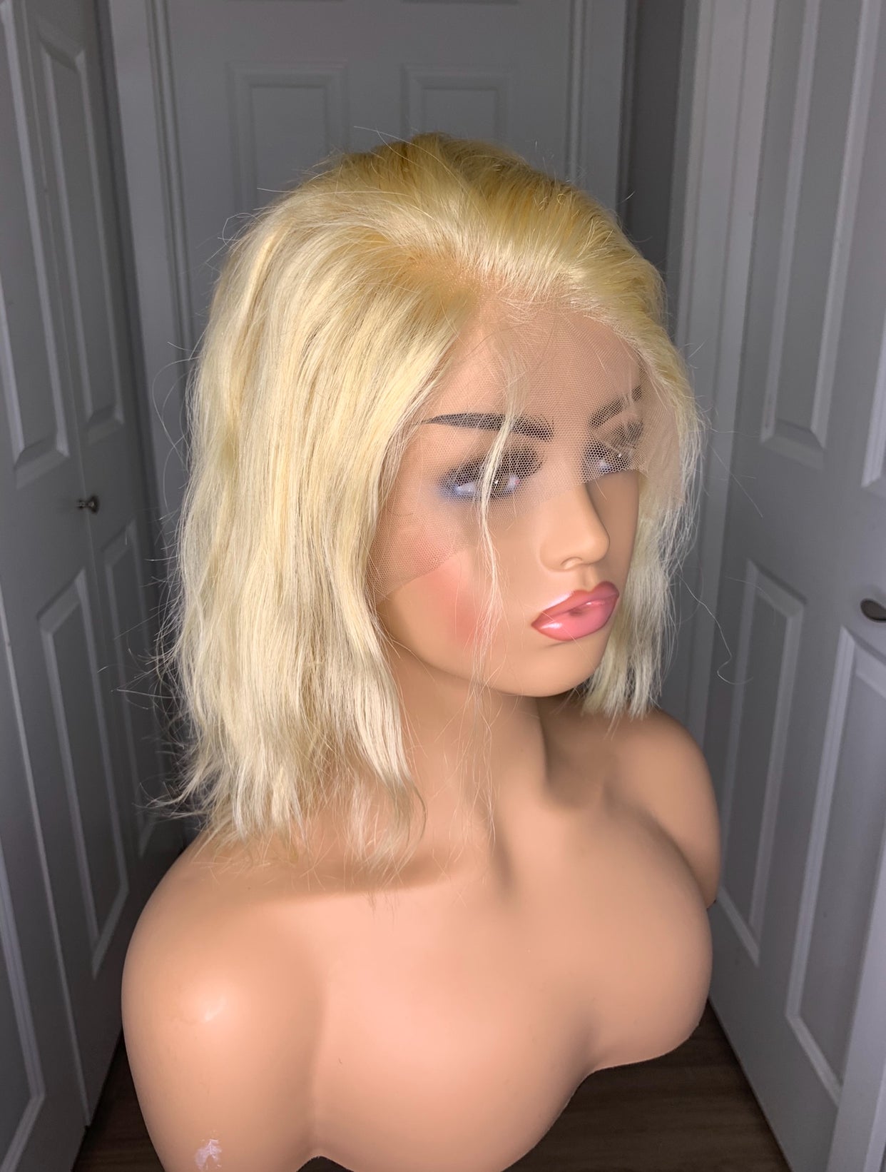 Baddies Wigs 8" Blonde Wig 2x4